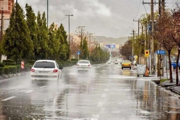 سامانه بارشی فعالیت خود را در آذربایجان‌غربی آغاز کرد