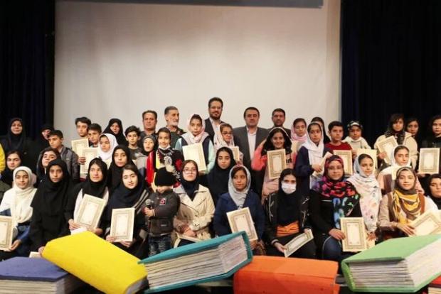 نخستین آئین تجلیل از افتخارآفرینان بین‌المللی و ملی کودک و نوجوان استان کرمانشاه برگزار شد