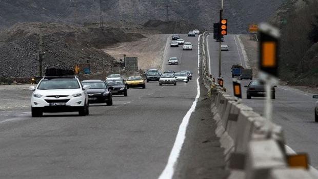 مدیرکل راهداری و حمل و نقل جاده‌ای آذربایجان‌غربی گفت: در سه ماهه نخست سالجاری، بیش از ۴۹ میلیون تردد جاده‌ای در استان ثبت شده که نسبت به مدت مشابه سال گذشته ۳۷ درصد افزایش داشته است.