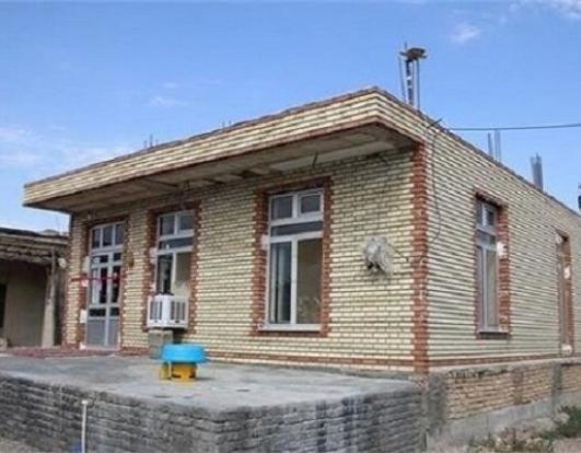 مدیر تأمین مسکن و مهندسی ساختمان کمیته امداد استان ایلام گفت: بر اساس برنامه‌ریزی‌های صورت گرفته تا پایان امسال بیش از ۳۷۰ واحد مسکونی برای مددجویان مورد حمایت کمیته امداد استان ساخته می‌شود. 