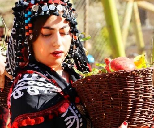 دله مرز؛ بهشت یاقوت‌های سرخ